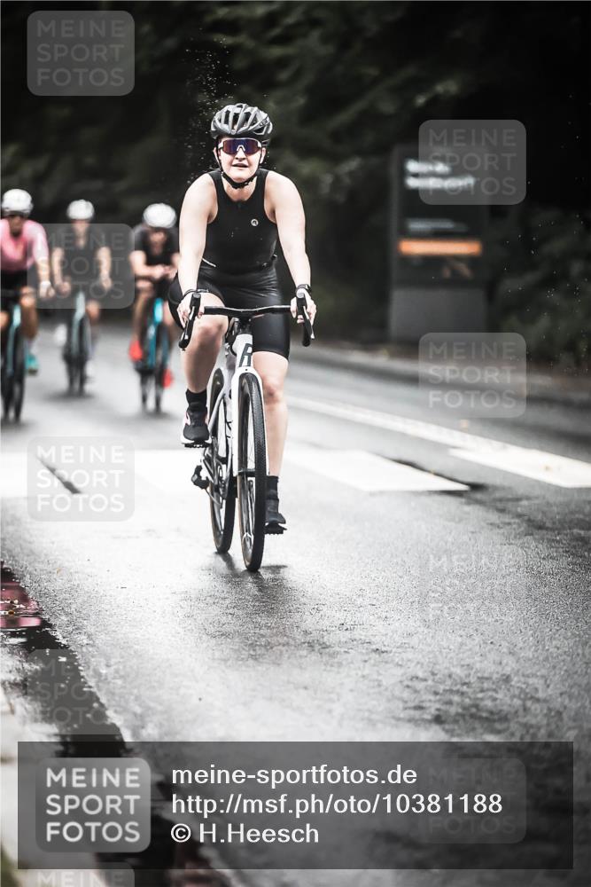 13.09.2026 - Stadtparktriathlon H.Heesch http://msf.ph/oto/10381188 13.09.2026 12:26:51 Radfahren 955, 970, 1024, 1037, 1106, 1144, 1145 meine-sportfotos.de
