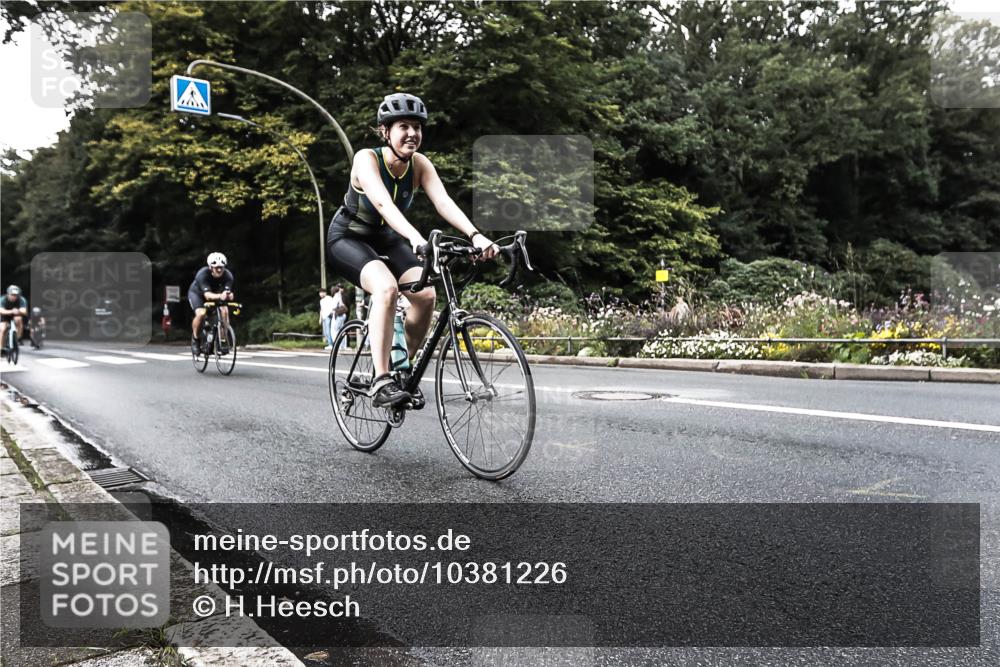13.09.2026 - Stadtparktriathlon H.Heesch http://msf.ph/oto/10381226 13.09.2026 10:58:35 Radfahren 363, 430, 461, 502, 602, 603, 633, 687 meine-sportfotos.de