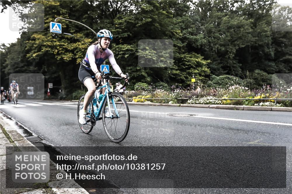 13.09.2026 - Stadtparktriathlon H.Heesch http://msf.ph/oto/10381257 13.09.2026 10:58:40 Radfahren 442, 450, 502, 573, 621, 632, 634, 668, 687 meine-sportfotos.de