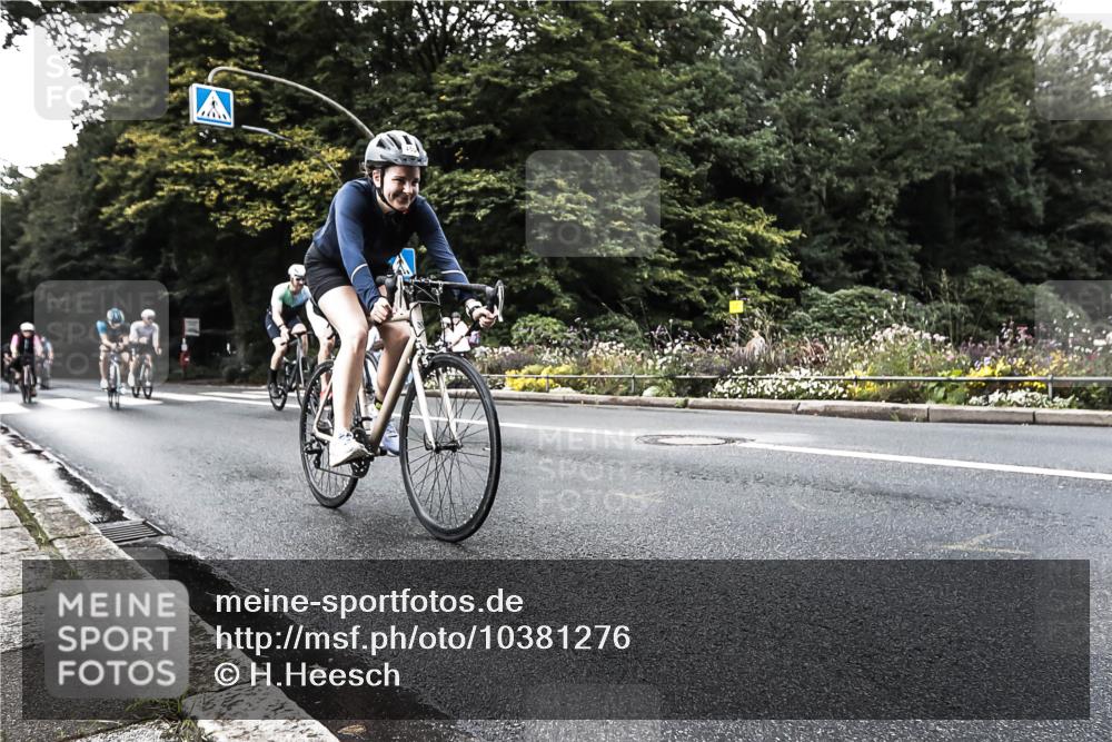 13.09.2026 - Stadtparktriathlon H.Heesch http://msf.ph/oto/10381276 13.09.2026 10:58:43 Radfahren 407, 442, 450, 483, 499, 573, 598, 605, 611, 630, 634, 668 meine-sportfotos.de
