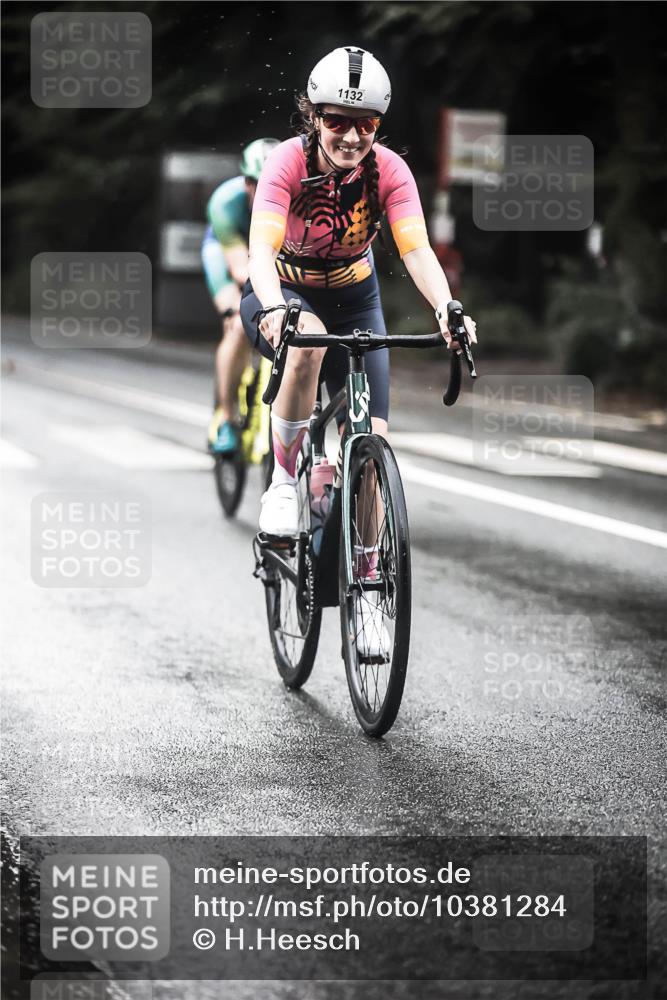 13.09.2026 - Stadtparktriathlon H.Heesch http://msf.ph/oto/10381284 13.09.2026 12:27:08 Radfahren 1028, 1132, 1177, 1187 meine-sportfotos.de
