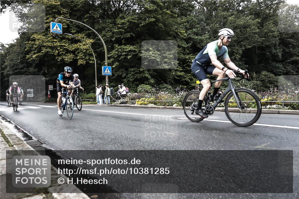 13.09.2026 - Stadtparktriathlon H.Heesch http://msf.ph/oto/10381285 13.09.2026 10:58:44 Radfahren 407, 442, 450, 483, 499, 556, 598, 605, 611, 630, 634, 656, 668 meine-sportfotos.de