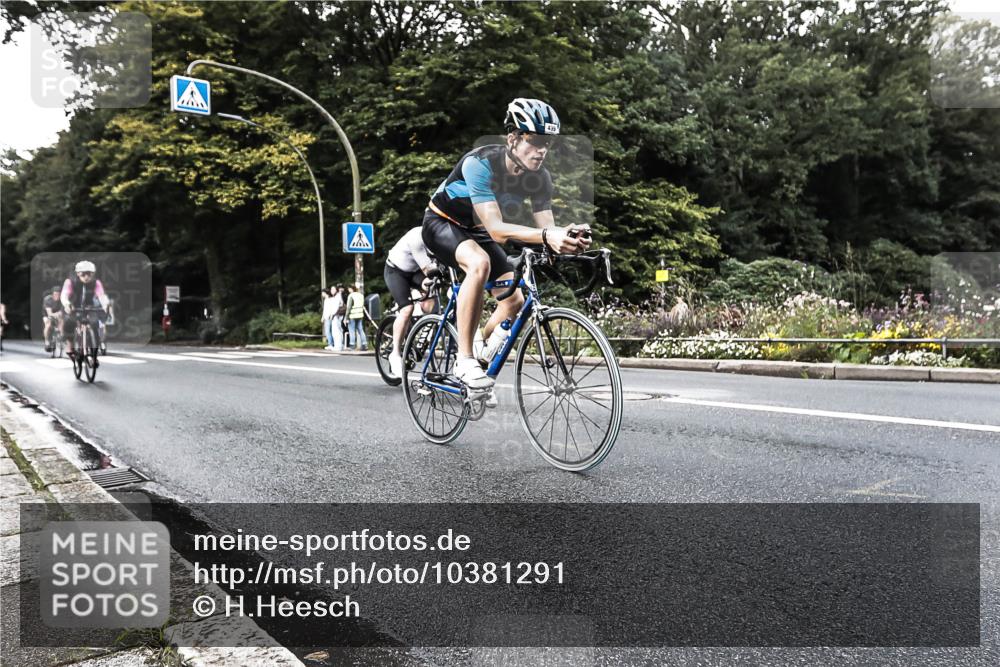 13.09.2026 - Stadtparktriathlon H.Heesch http://msf.ph/oto/10381291 13.09.2026 10:58:44 Radfahren 407, 442, 450, 483, 499, 556, 598, 605, 611, 630, 634, 656, 668 meine-sportfotos.de