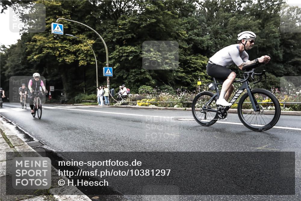 13.09.2026 - Stadtparktriathlon H.Heesch http://msf.ph/oto/10381297 13.09.2026 10:58:44 Radfahren 407, 442, 450, 483, 499, 556, 598, 605, 611, 630, 634, 656, 668 meine-sportfotos.de
