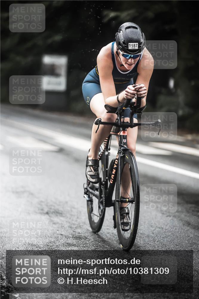 13.09.2026 - Stadtparktriathlon H.Heesch http://msf.ph/oto/10381309 13.09.2026 12:27:10 Radfahren 1028, 1132, 1177, 1187 meine-sportfotos.de