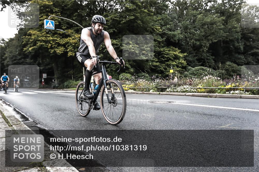 13.09.2026 - Stadtparktriathlon H.Heesch http://msf.ph/oto/10381319 13.09.2026 10:58:47 Radfahren 407, 483, 499, 548, 556, 598, 605, 611, 630, 656, 665 meine-sportfotos.de
