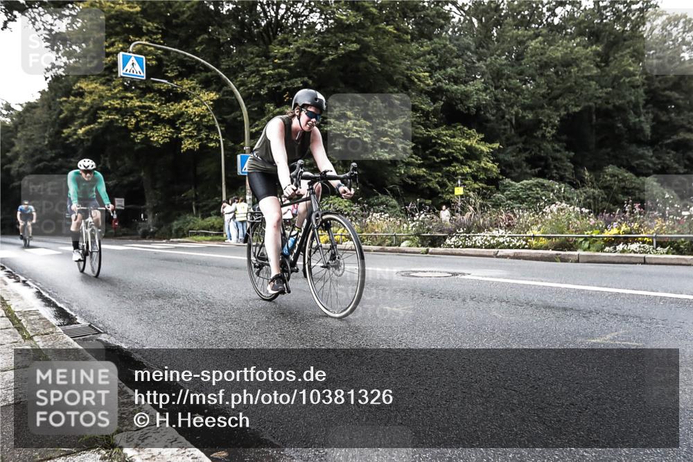 13.09.2026 - Stadtparktriathlon H.Heesch http://msf.ph/oto/10381326 13.09.2026 10:58:51 Radfahren 457, 478, 548, 586, 665, 707 meine-sportfotos.de