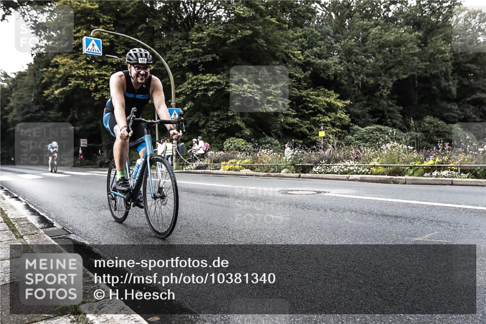 13.09.2026 - Stadtparktriathlon H.Heesch http://msf.ph/oto/10381340 13.09.2026 10:58:54 Radfahren 457, 478, 523, 586, 691, 707 meine-sportfotos.de