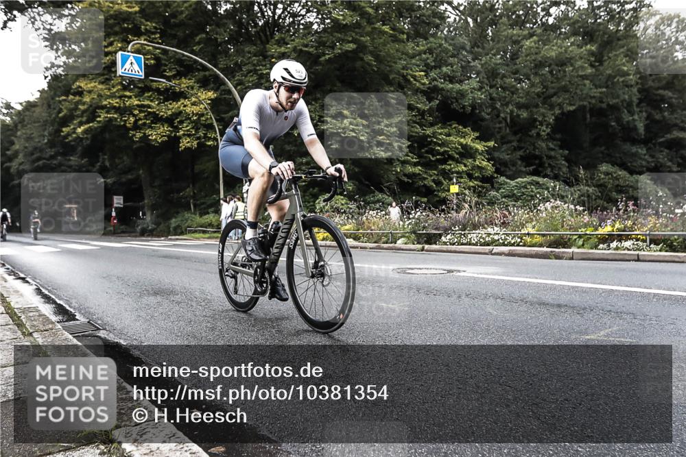 13.09.2026 - Stadtparktriathlon H.Heesch http://msf.ph/oto/10381354 13.09.2026 10:58:57 Radfahren 491, 523, 586, 655, 691, 696 meine-sportfotos.de
