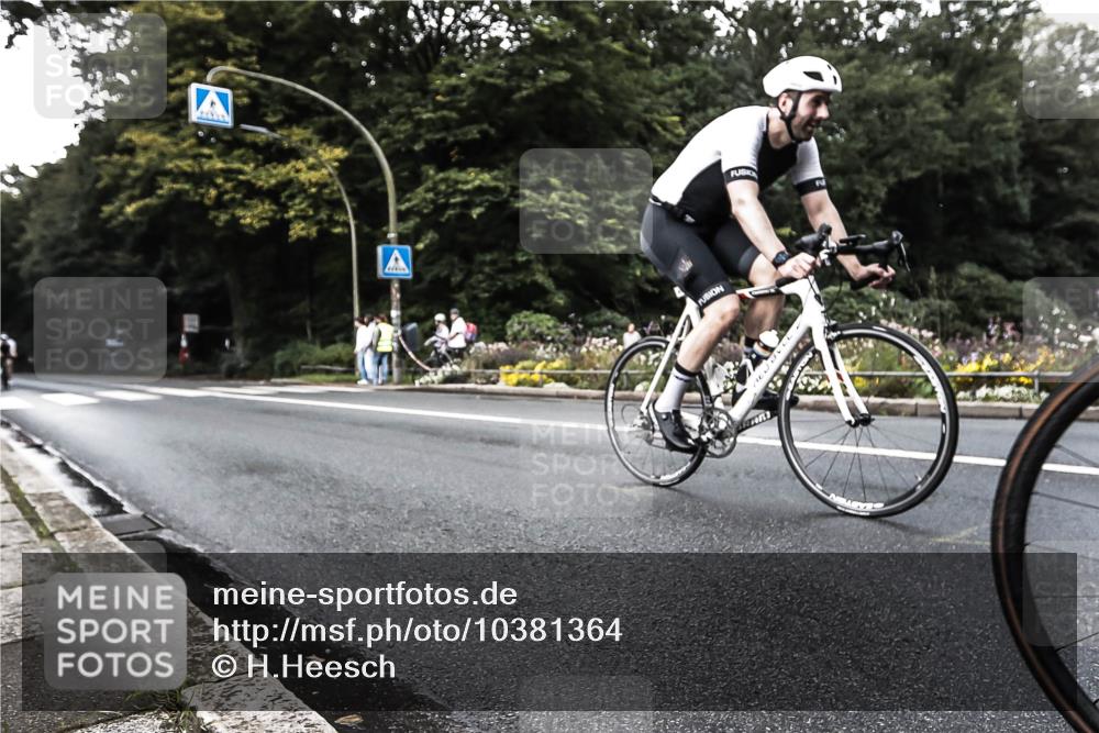 13.09.2026 - Stadtparktriathlon H.Heesch http://msf.ph/oto/10381364 13.09.2026 10:59:00 Radfahren 491, 523, 527, 655, 696 meine-sportfotos.de