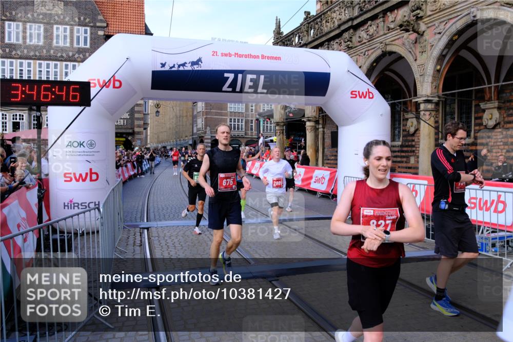 13.09.2026 - 21. swb-Marathon Bremen Tim E. http://msf.ph/oto/10381427 13.09.2026 13:17:35 Ziel 842, 2052, 3148, 4805, 6095, 6624, 6734, 6759, 6803, 8111, 8418, 8532, 8714 meine-sportfotos.de