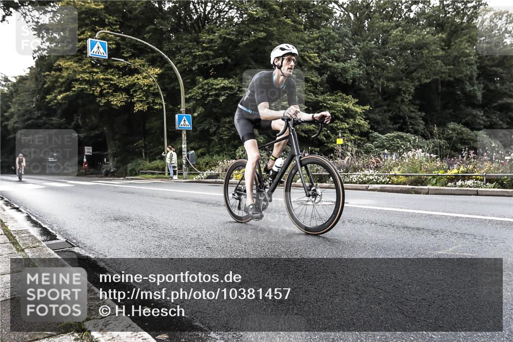 13.09.2026 - Stadtparktriathlon H.Heesch http://msf.ph/oto/10381457 13.09.2026 10:59:46 Radfahren 469, 550, 584, 629, 646 meine-sportfotos.de