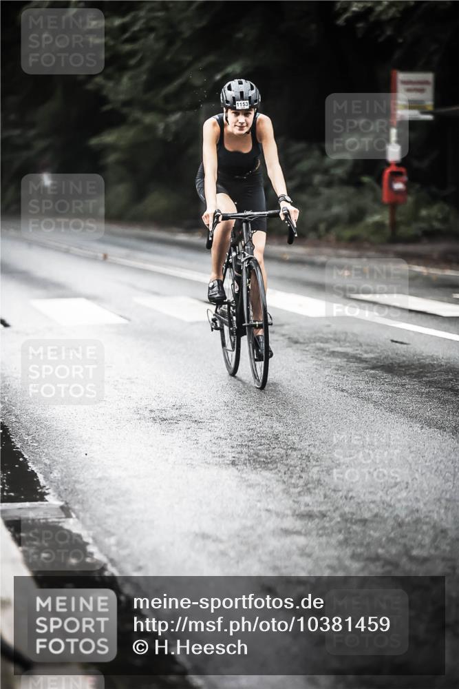 13.09.2026 - Stadtparktriathlon H.Heesch http://msf.ph/oto/10381459 13.09.2026 12:27:30 Radfahren 1033, 1047, 1051, 1077, 1153, 1169 meine-sportfotos.de