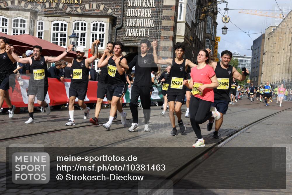 13.09.2026 - 21. swb-Marathon Bremen Strokosch-Dieckow http://msf.ph/oto/10381463 13.09.2026 11:04:59 Ziel 10160, 10198, 10283, 10481, 10711, 10877, 10940, 11006, 11114, 11364, 11366, 11592, 11705, 11761, 11991, 12005, 12493, 12495, 12498, 12500, 12502, 12563, 10370, 10465, 10576, 10718, 10800, 10850, 10975, 10995, 11102, 11105, 11157, 11218, 11281, 11326, 11584, 11616, 11722, 11900, 12002, 12011, 12064, 12079, 12080, 12099, 12335 meine-sportfotos.de