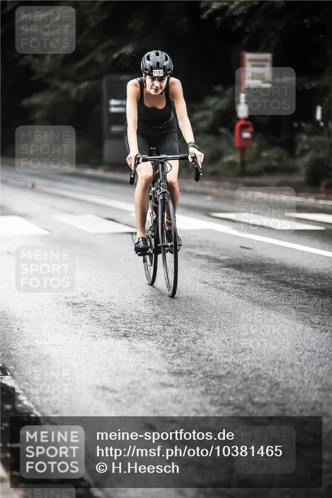 13.09.2026 - Stadtparktriathlon H.Heesch http://msf.ph/oto/10381465 13.09.2026 12:27:31 Radfahren 1047, 1051, 1077, 1153, 1169 meine-sportfotos.de