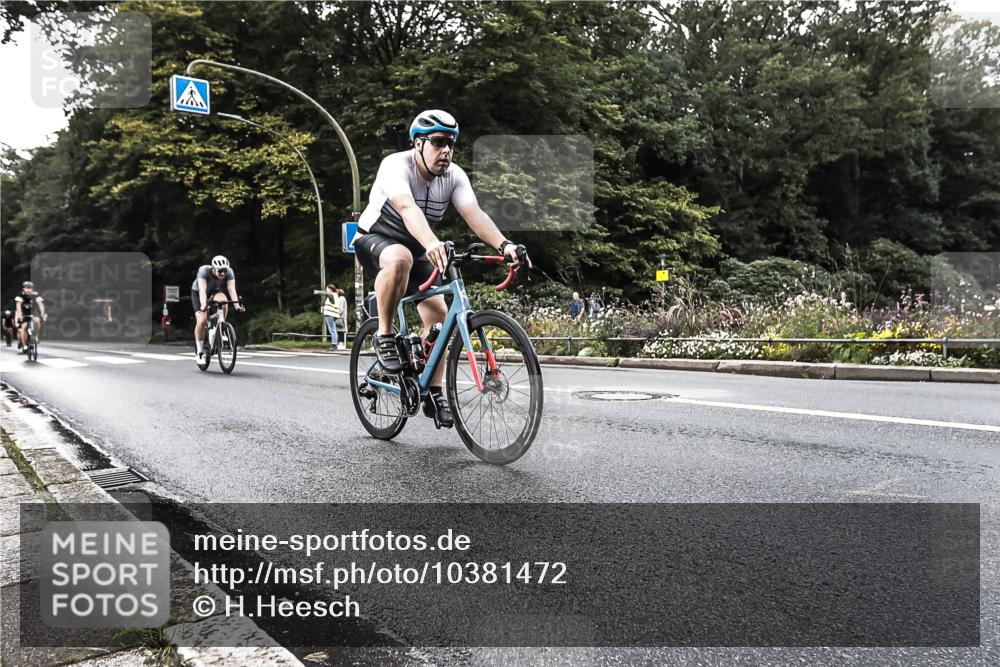 13.09.2026 - Stadtparktriathlon H.Heesch http://msf.ph/oto/10381472 13.09.2026 10:59:53 Radfahren 518, 575, 606, 678, 699 meine-sportfotos.de