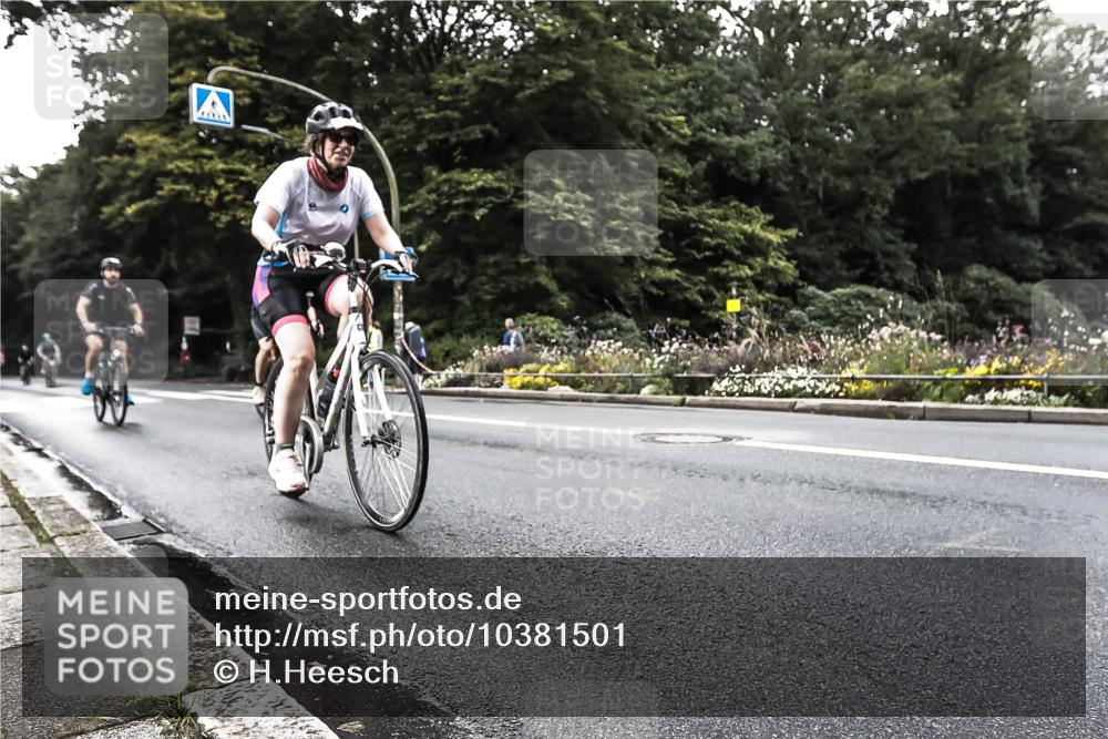 13.09.2026 - Stadtparktriathlon H.Heesch http://msf.ph/oto/10381501 13.09.2026 10:59:57 Radfahren 451, 518, 555, 575, 662, 699 meine-sportfotos.de