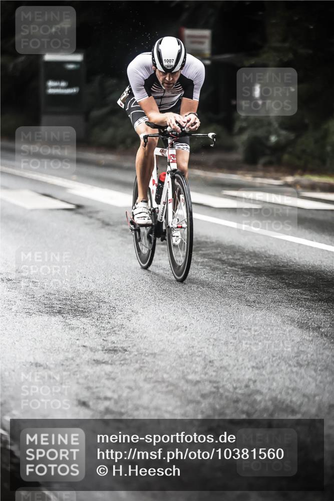 13.09.2026 - Stadtparktriathlon H.Heesch http://msf.ph/oto/10381560 13.09.2026 12:27:40 Radfahren 1007, 1047, 1051, 1075, 1102, 1112, 1181 meine-sportfotos.de