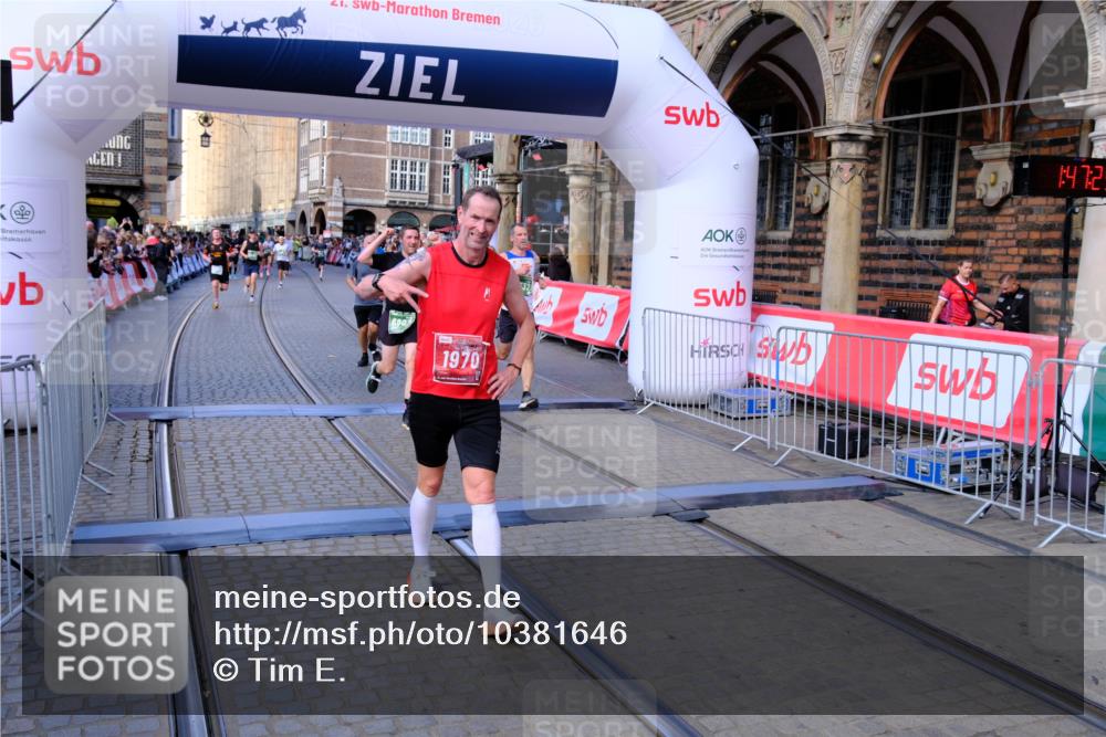 13.09.2026 - 21. swb-Marathon Bremen Tim E. http://msf.ph/oto/10381646 13.09.2026 13:17:47 Ziel 560, 842, 2008, 2234, 3148, 3760, 4171, 5041, 5550, 6095, 6734, 6803, 7901, 8100, 8250, 8253, 8446, 8532, 8714, 9075, 9400 meine-sportfotos.de