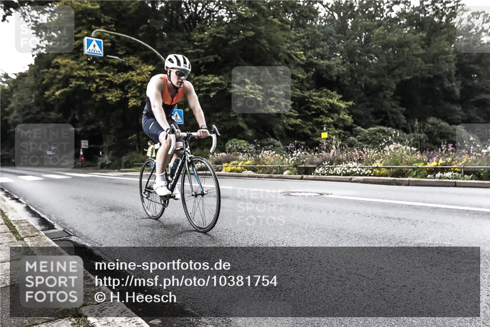 13.09.2026 - Stadtparktriathlon H.Heesch http://msf.ph/oto/10381754 13.09.2026 11:01:53 Radfahren 538, 700 meine-sportfotos.de
