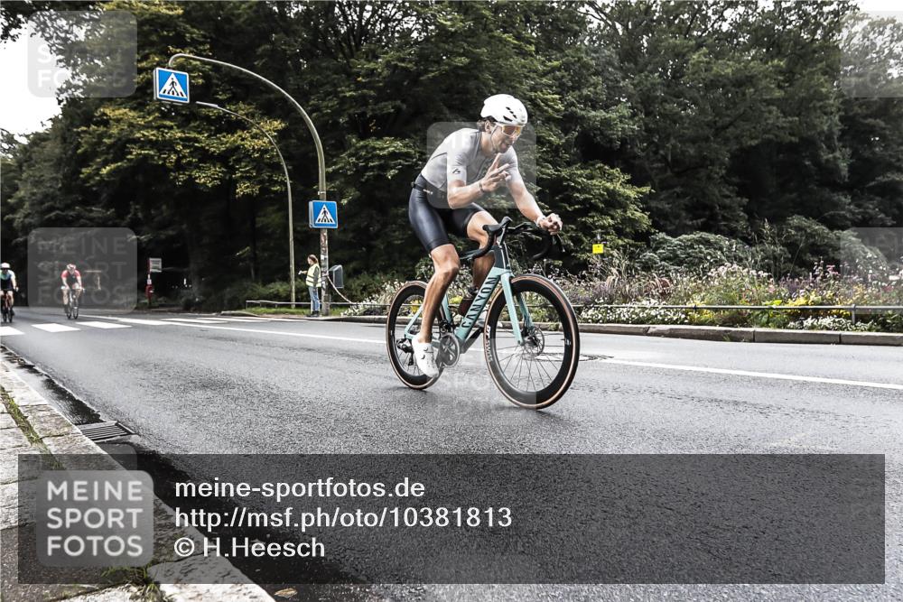 13.09.2026 - Stadtparktriathlon H.Heesch http://msf.ph/oto/10381813 13.09.2026 11:02:39 Radfahren 531, 557, 572, 671 meine-sportfotos.de