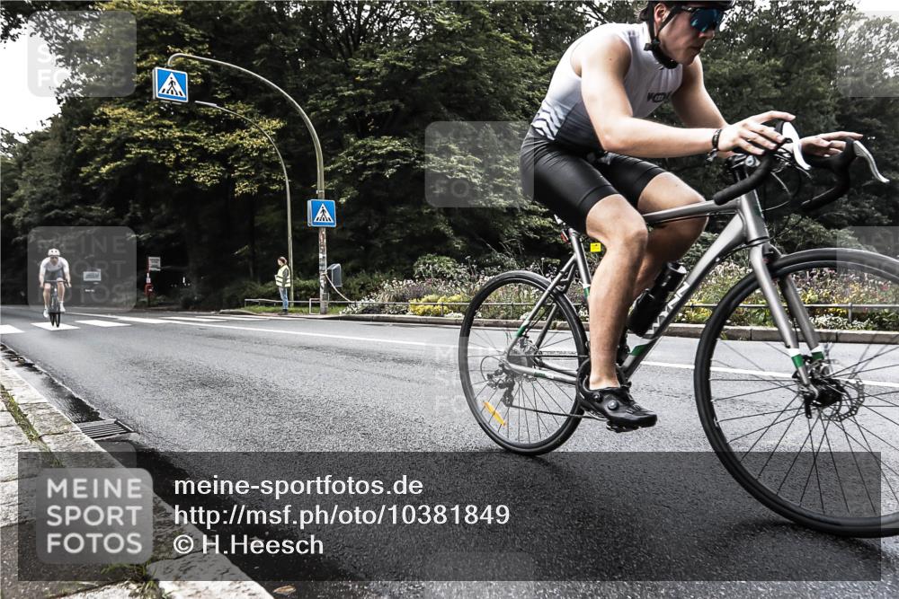 13.09.2026 - Stadtparktriathlon H.Heesch http://msf.ph/oto/10381849 13.09.2026 11:02:49 Radfahren 371, 473, 513, 520, 546, 637, 672 meine-sportfotos.de