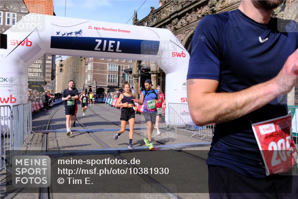 13.09.2026 - 21. swb-Marathon Bremen Tim E. http://msf.ph/oto/10381930 13.09.2026 13:18:03 Ziel 771, 1297, 2125, 2234, 2812, 3051, 3192, 3760, 4171, 4286, 4374, 4498, 4499, 4620, 5041, 5530, 5817, 7901, 8250, 9400, 9505, 9595, 9596, 13041, 13107 meine-sportfotos.de
