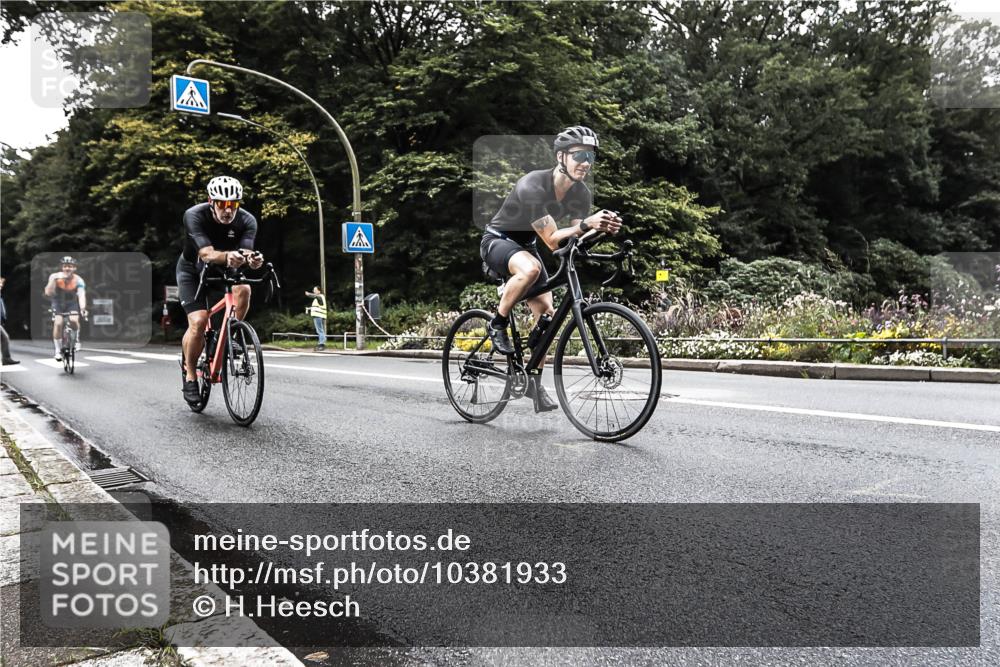 13.09.2026 - Stadtparktriathlon H.Heesch http://msf.ph/oto/10381933 13.09.2026 11:03:51 Radfahren 470, 480, 493, 498, 547, 653, 685, 694 meine-sportfotos.de
