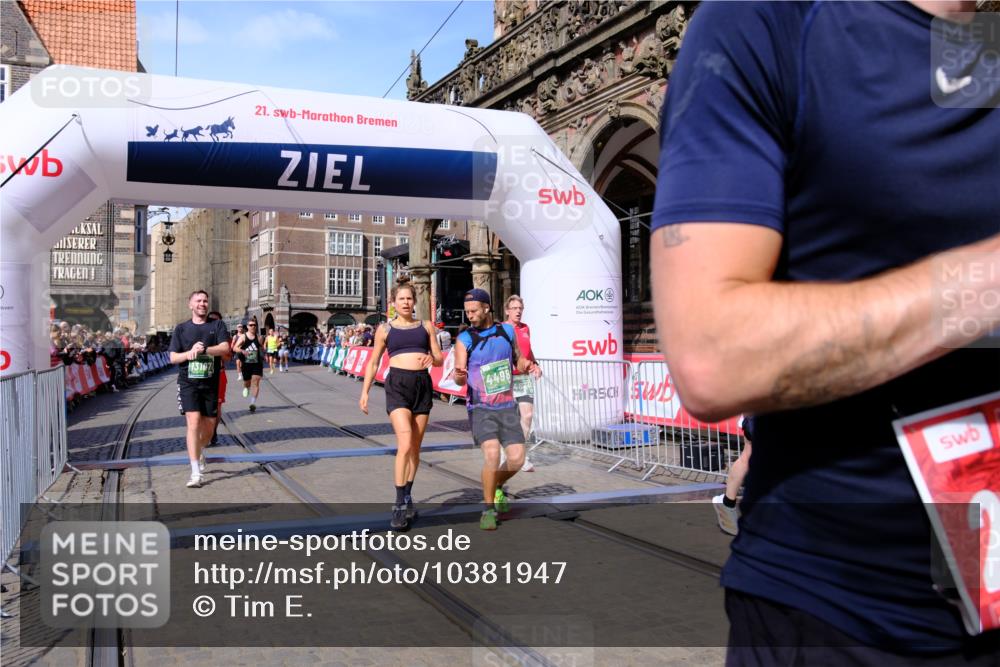 13.09.2026 - 21. swb-Marathon Bremen Tim E. http://msf.ph/oto/10381947 13.09.2026 13:18:03 Ziel 771, 1297, 2125, 2234, 2812, 3051, 3192, 3760, 4171, 4286, 4374, 4498, 4499, 4620, 5041, 5530, 5817, 7901, 8250, 9400, 9505, 9595, 9596, 13041, 13107 meine-sportfotos.de