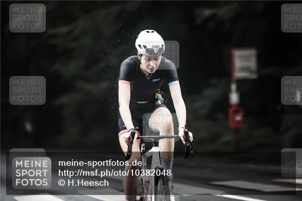 13.09.2026 - Stadtparktriathlon H.Heesch http://msf.ph/oto/10382048 13.09.2026 12:28:50 Radfahren 1015, 1066, 1081, 1088, 1149 meine-sportfotos.de