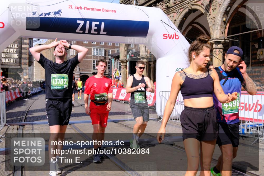 13.09.2026 - 21. swb-Marathon Bremen Tim E. http://msf.ph/oto/10382084 13.09.2026 13:18:06 Ziel 771, 948, 1297, 1797, 2001, 2125, 2234, 2812, 3051, 3192, 3760, 4286, 4374, 4498, 4499, 4620, 5530, 5817, 5935, 8869, 9400, 9505, 9595, 9596, 9837, 13041, 13107 meine-sportfotos.de