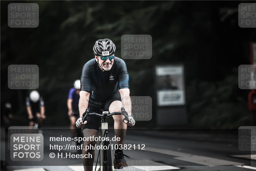 13.09.2026 - Stadtparktriathlon H.Heesch http://msf.ph/oto/10382112 13.09.2026 12:28:59 Radfahren 953, 1006, 1015, 1050, 1066, 1149 meine-sportfotos.de
