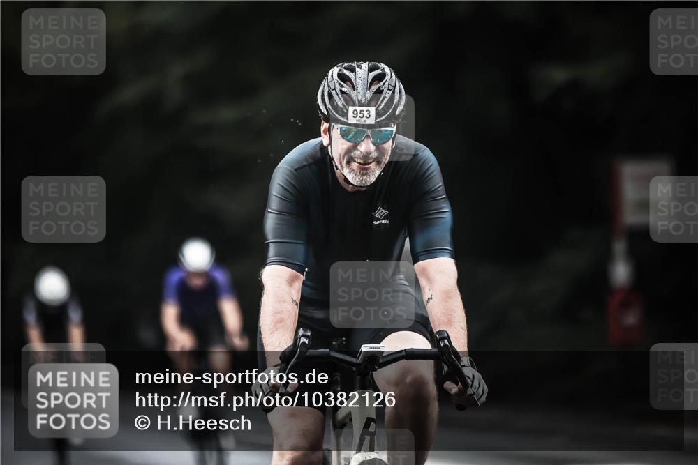 13.09.2026 - Stadtparktriathlon H.Heesch http://msf.ph/oto/10382126 13.09.2026 12:28:59 Radfahren 953, 1006, 1015, 1050, 1066, 1149 meine-sportfotos.de