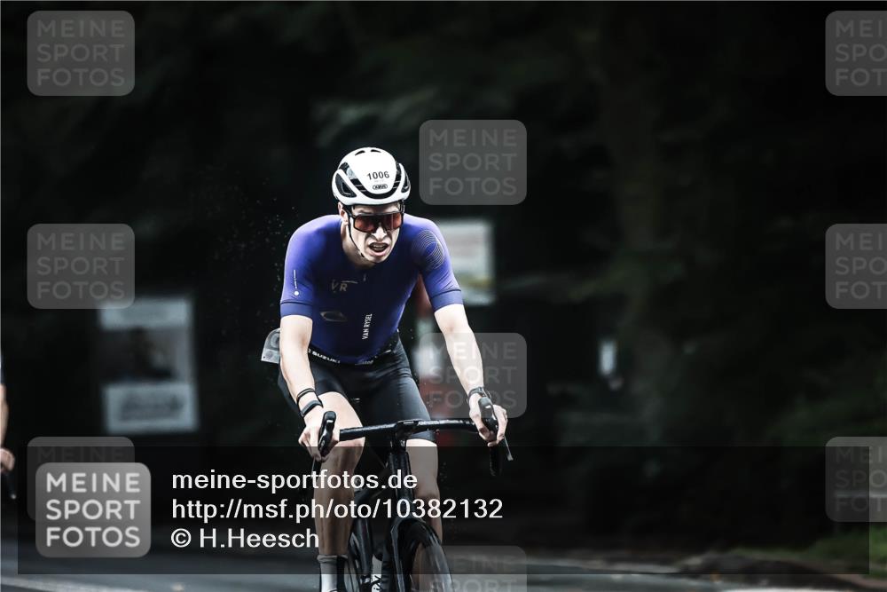 13.09.2026 - Stadtparktriathlon H.Heesch http://msf.ph/oto/10382132 13.09.2026 12:29:01 Radfahren 953, 979, 1006, 1050, 1066, 1149 meine-sportfotos.de