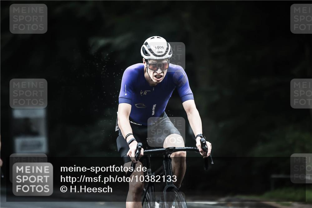 13.09.2026 - Stadtparktriathlon H.Heesch http://msf.ph/oto/10382133 13.09.2026 12:29:01 Radfahren 953, 979, 1006, 1050, 1066, 1149 meine-sportfotos.de
