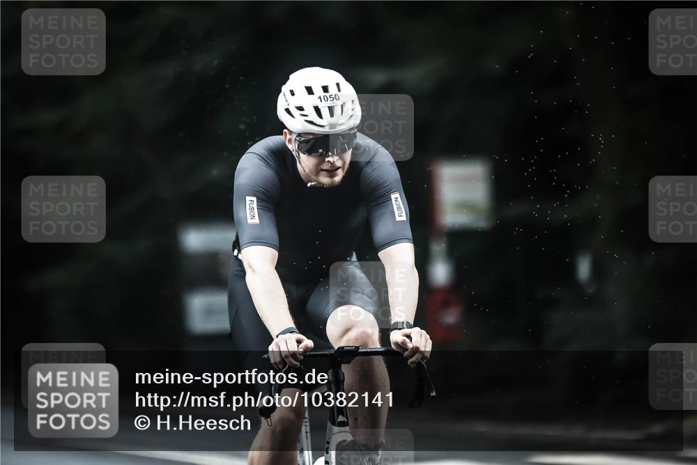13.09.2026 - Stadtparktriathlon H.Heesch http://msf.ph/oto/10382141 13.09.2026 12:29:01 Radfahren 953, 979, 1006, 1050, 1066, 1149 meine-sportfotos.de