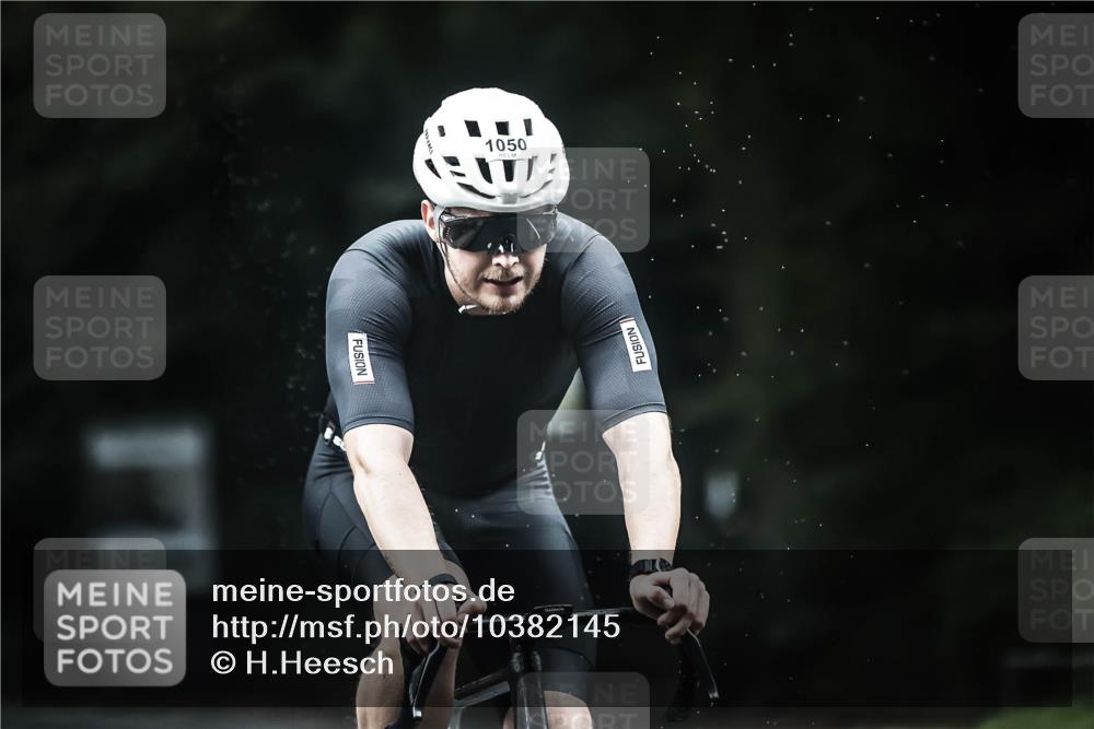 13.09.2026 - Stadtparktriathlon H.Heesch http://msf.ph/oto/10382145 13.09.2026 12:29:02 Radfahren 953, 979, 1006, 1050, 1066, 1149 meine-sportfotos.de