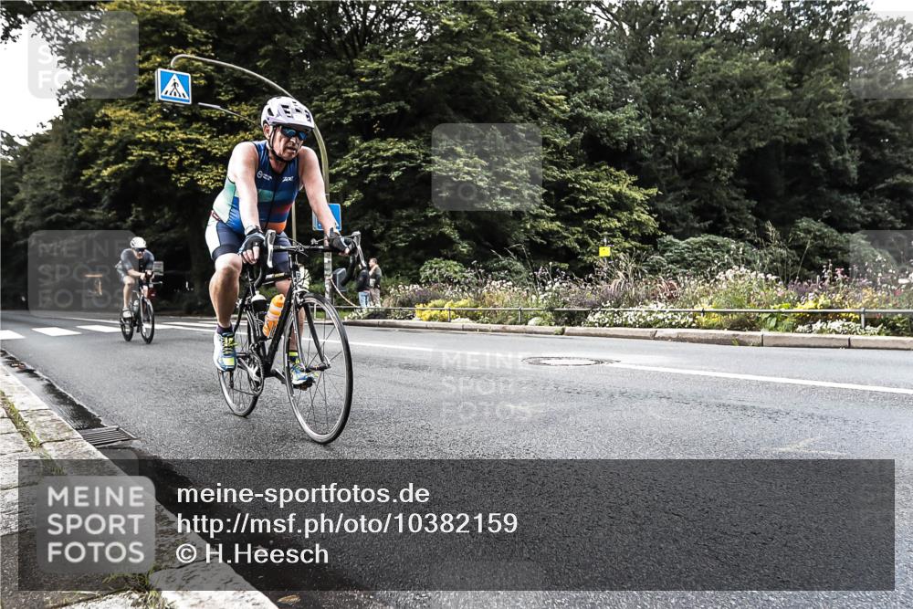 13.09.2026 - Stadtparktriathlon H.Heesch http://msf.ph/oto/10382159 13.09.2026 11:05:56 Radfahren 559, 630, 668, 686 meine-sportfotos.de