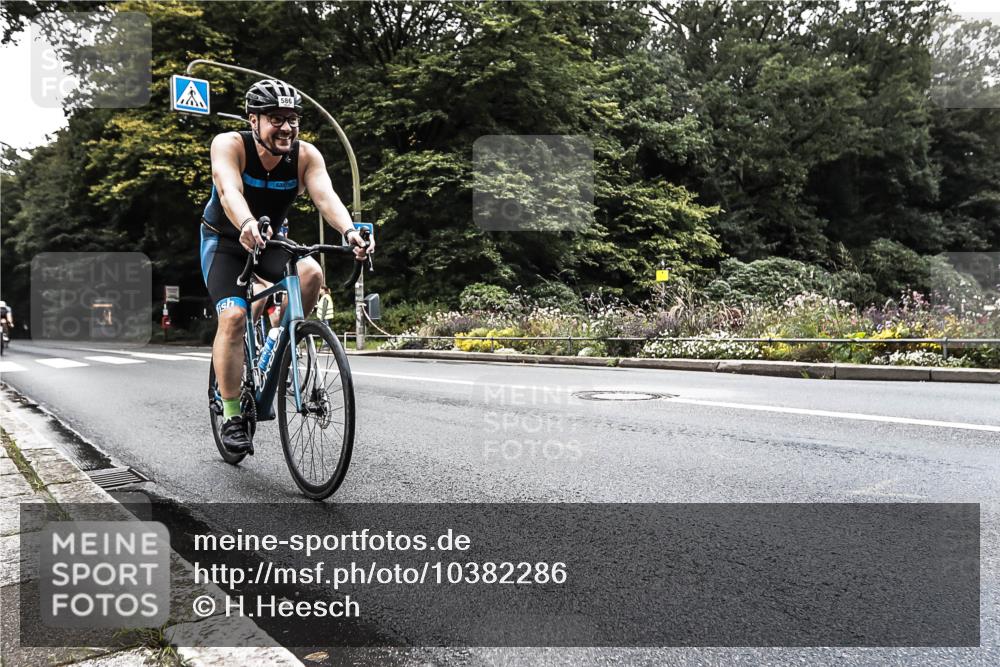 13.09.2026 - Stadtparktriathlon H.Heesch http://msf.ph/oto/10382286 13.09.2026 11:07:20 Radfahren 469, 586, 639, 677, 699 meine-sportfotos.de