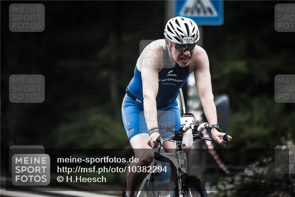 13.09.2026 - Stadtparktriathlon H.Heesch http://msf.ph/oto/10382294 13.09.2026 12:29:24 Radfahren 950, 957, 960, 1035, 1076, 1108, 1123, 1164 meine-sportfotos.de