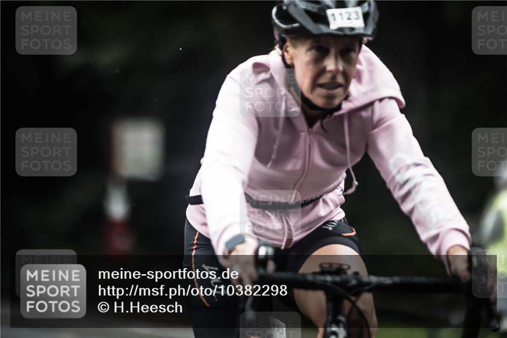 13.09.2026 - Stadtparktriathlon H.Heesch http://msf.ph/oto/10382298 13.09.2026 12:29:25 Radfahren 950, 960, 1035, 1076, 1108, 1123, 1164 meine-sportfotos.de