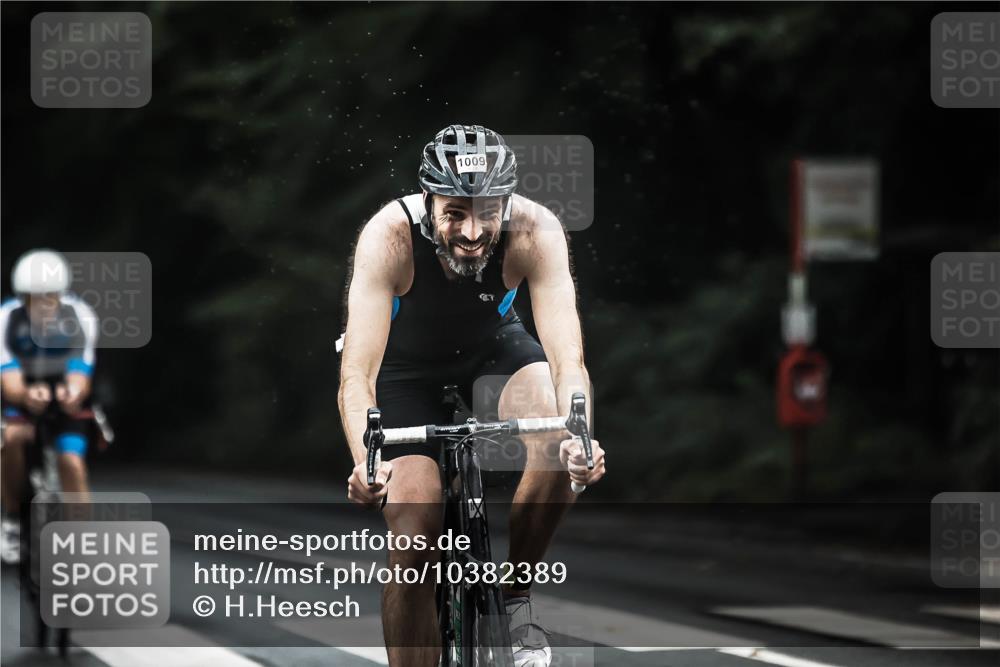 13.09.2026 - Stadtparktriathlon H.Heesch http://msf.ph/oto/10382389 13.09.2026 12:29:34 Radfahren 950, 959, 966, 1009, 1055, 1091, 1101, 1108, 1121, 1164 meine-sportfotos.de