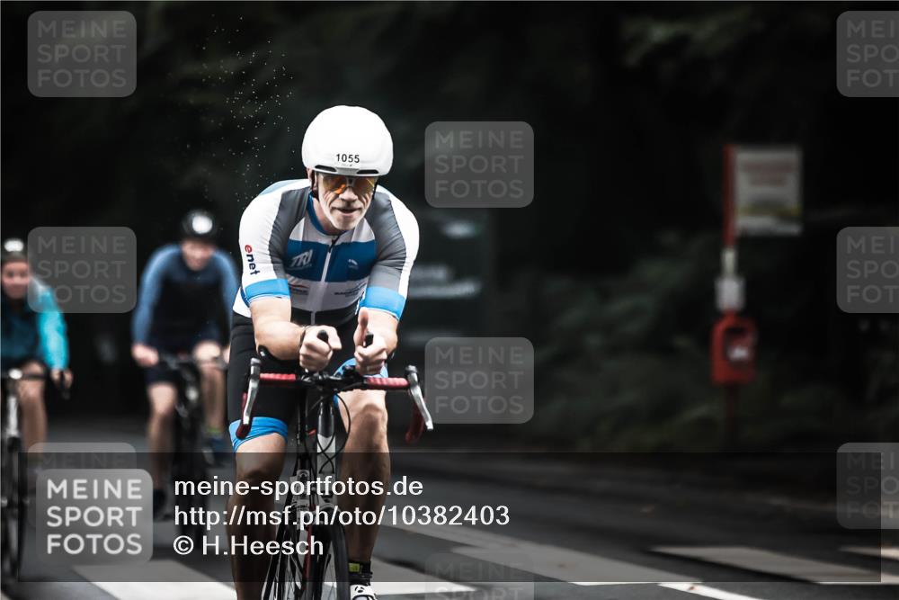 13.09.2026 - Stadtparktriathlon H.Heesch http://msf.ph/oto/10382403 13.09.2026 12:29:36 Radfahren 959, 966, 1009, 1055, 1091, 1101, 1121 meine-sportfotos.de