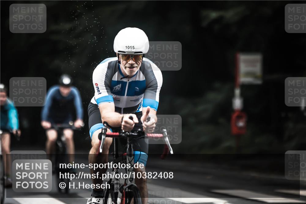 13.09.2026 - Stadtparktriathlon H.Heesch http://msf.ph/oto/10382408 13.09.2026 12:29:36 Radfahren 959, 966, 1009, 1055, 1091, 1101, 1121 meine-sportfotos.de