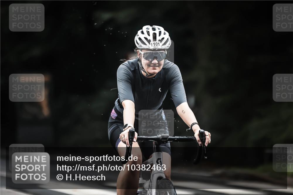 13.09.2026 - Stadtparktriathlon H.Heesch http://msf.ph/oto/10382463 13.09.2026 12:29:41 Radfahren 959, 1055, 1057, 1091, 1101, 1105, 1121 meine-sportfotos.de