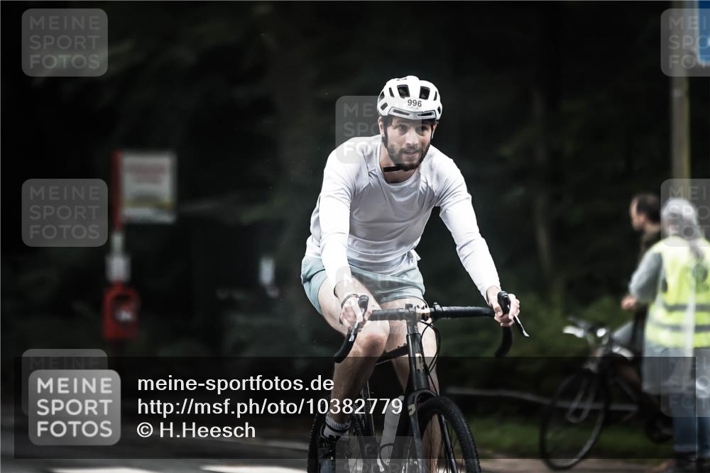 13.09.2026 - Stadtparktriathlon H.Heesch http://msf.ph/oto/10382779 13.09.2026 12:30:14 Radfahren 996, 1151 meine-sportfotos.de