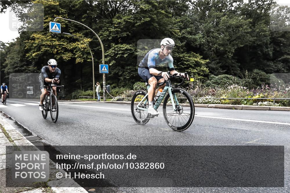 13.09.2026 - Stadtparktriathlon H.Heesch http://msf.ph/oto/10382860 13.09.2026 11:13:34 Radfahren 514, 621, 665, 686, 696 meine-sportfotos.de