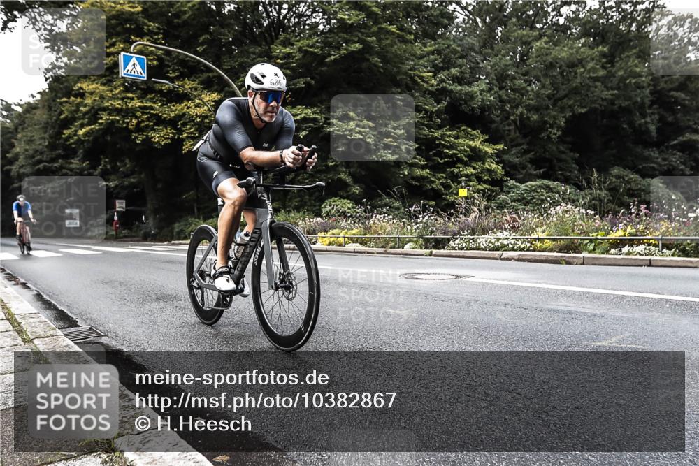 13.09.2026 - Stadtparktriathlon H.Heesch http://msf.ph/oto/10382867 13.09.2026 11:13:35 Radfahren 514, 621, 665, 686, 696 meine-sportfotos.de