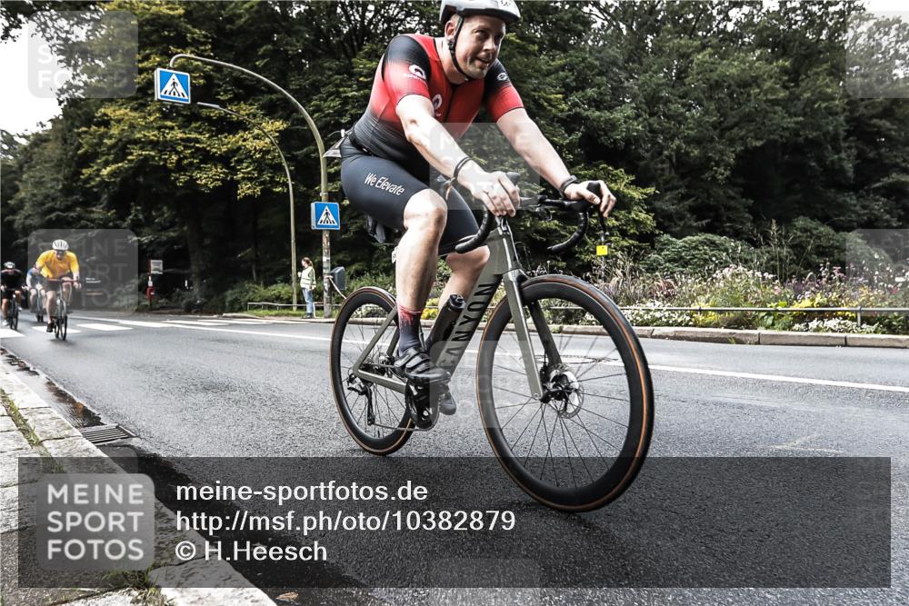 13.09.2026 - Stadtparktriathlon H.Heesch http://msf.ph/oto/10382879 13.09.2026 11:13:44 Radfahren 496, 503, 554, 641 meine-sportfotos.de