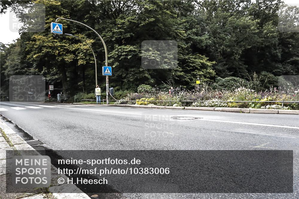 13.09.2026 - Stadtparktriathlon H.Heesch http://msf.ph/oto/10383006 13.09.2026 11:15:02 Radfahren  meine-sportfotos.de